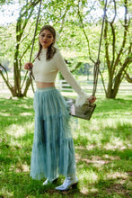 Load image into Gallery viewer, Top Frills Mock Neck