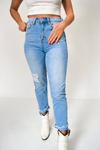 Load image into Gallery viewer, In My Feels Jeans - Lightwash