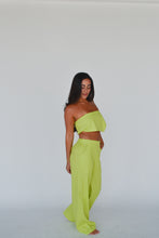 Load image into Gallery viewer, Mix It Up Trouser Set in Green
