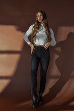 Load image into Gallery viewer, Black Straight Flare Jeans
