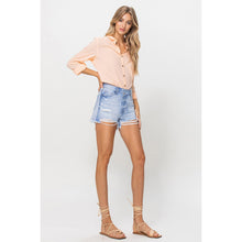 Load image into Gallery viewer, Distressed Jean Shorts
